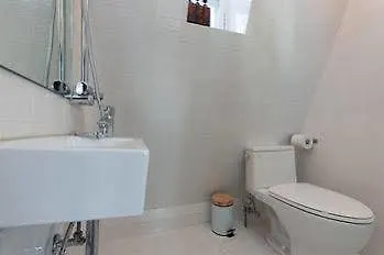 ** Guest house Ihouse Chinchin Hotel Seoul South Korea