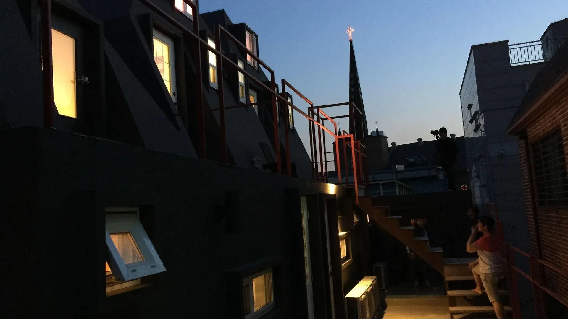 Hotel Ihouse Chinchin Seul 2*,  Corea del Sud